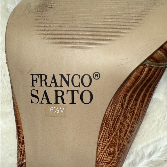 Franco Sarto Textured Brown Slingback Heels - Picture 11 of 12